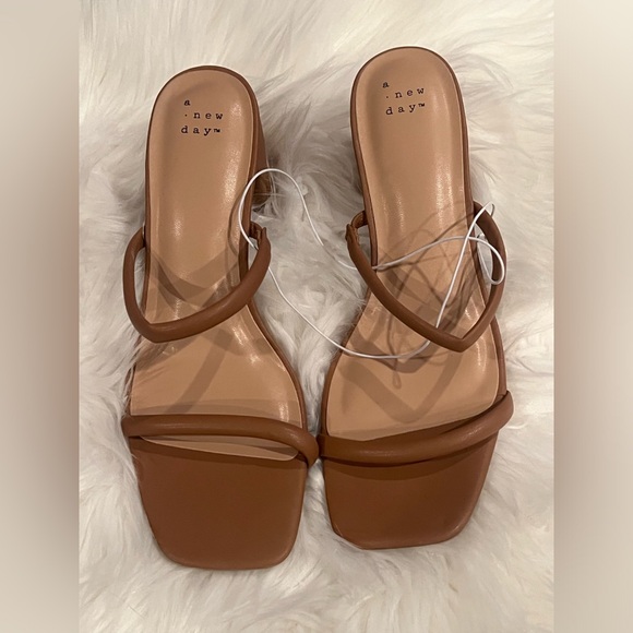 a new day slip on double strap open toe heel. Size 9. New with tags. - Picture 3 of 5